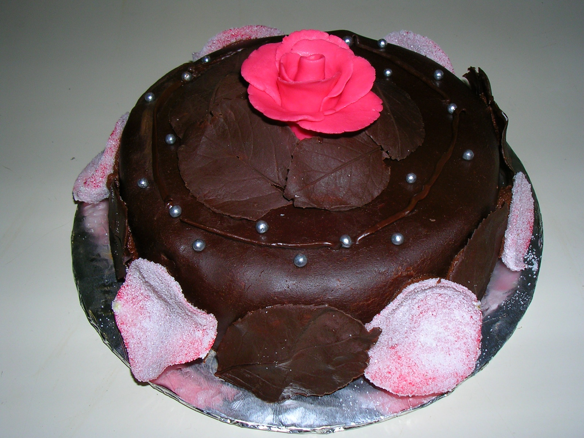 Cake-with-rose 2