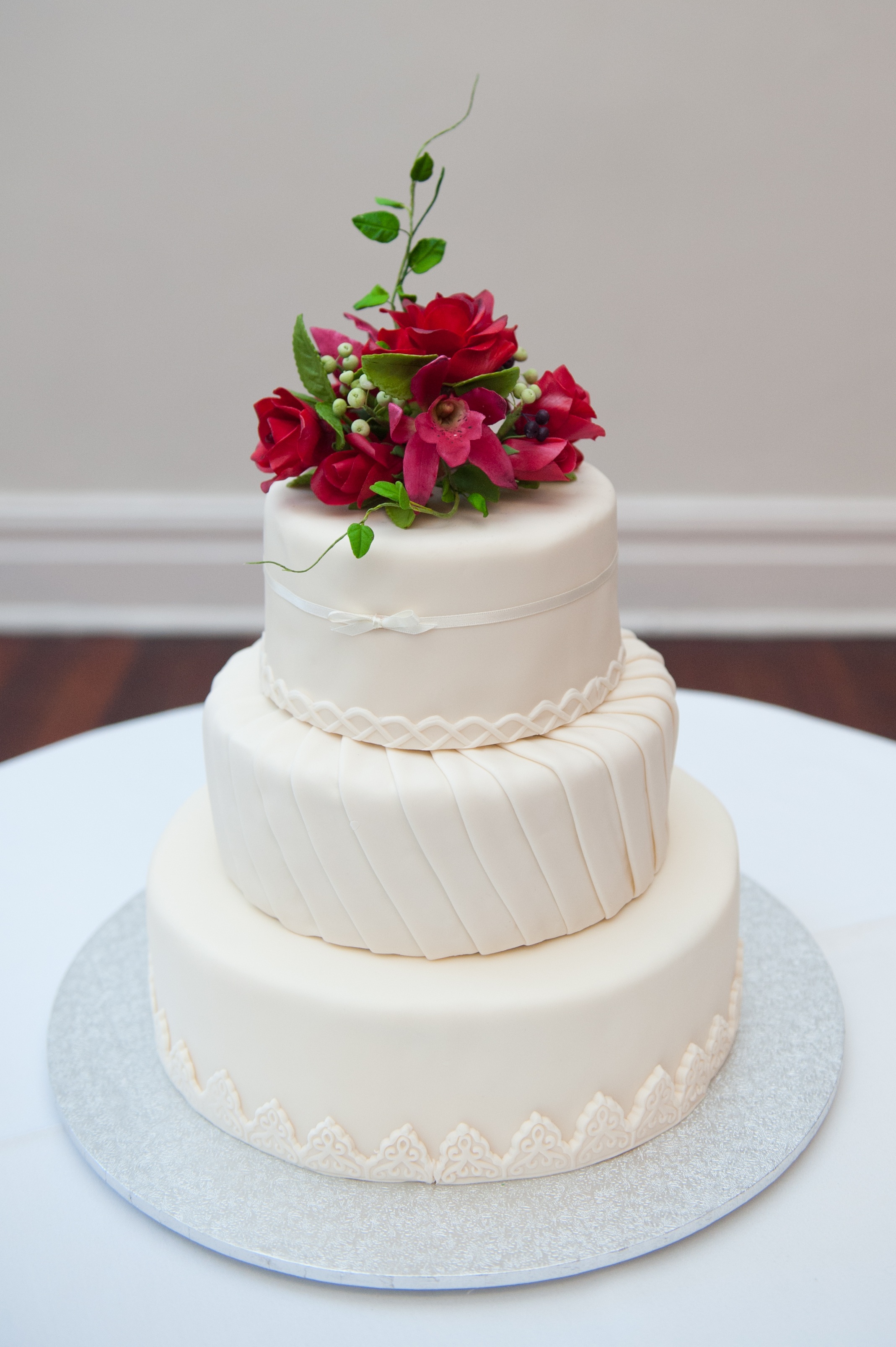 White Wedding Cakes