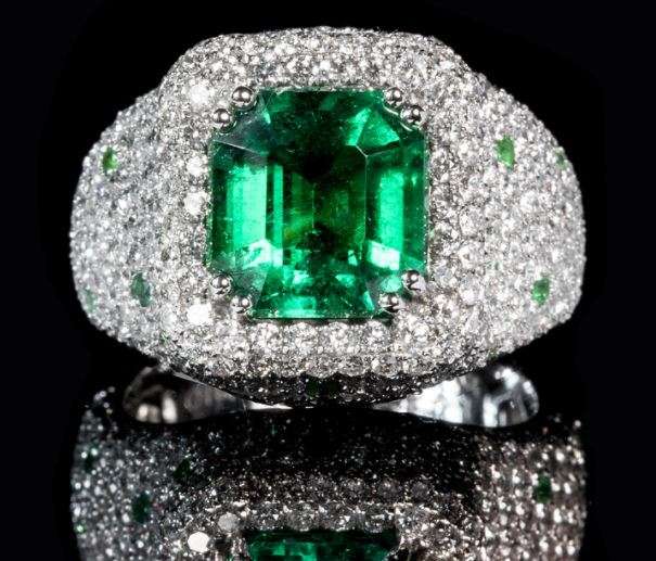 World Famous Rings The Most Famous Rings Ever Worn - Bright Water Cove