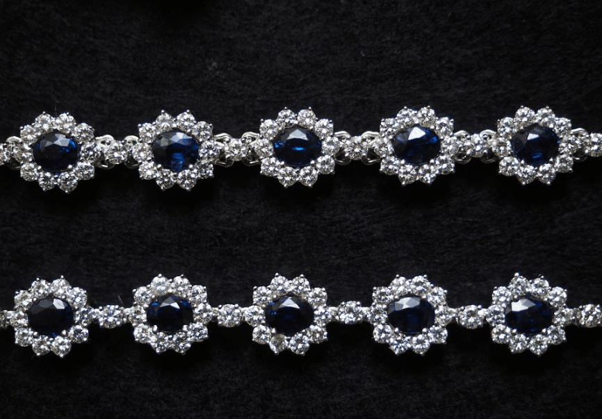 chain-jewellery-gem-valuable