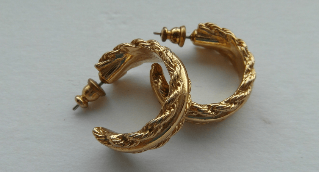 vintage-gold-earrings